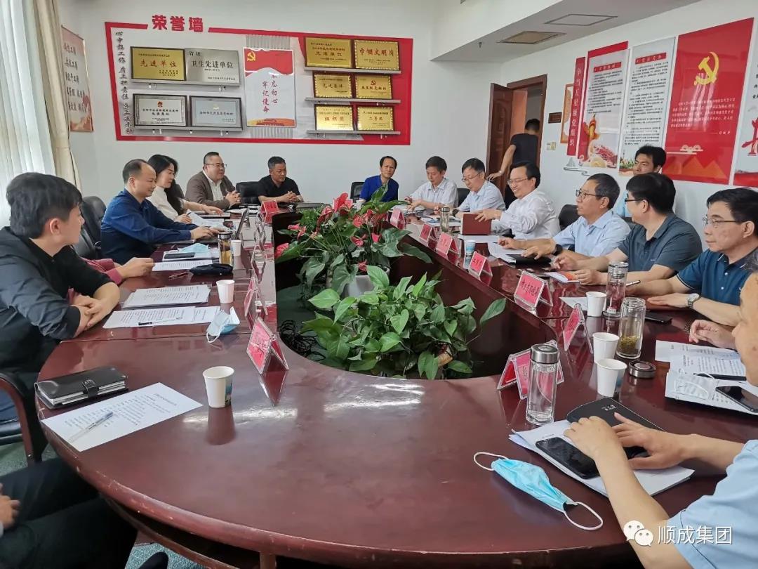 �������������г��ﺣ�λ���������Ÿ��ܲ���ѧ��һ��Ǣ̸�����Ag���޼��ż��ź�����������Դ�״����ó���Ŀ